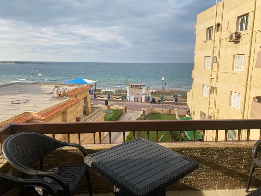 Apartment Maxeem Direct Sea View Apartment: Beachfront Luxury In Maamoura